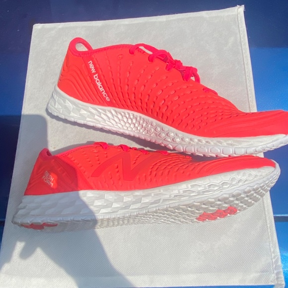 New Balance Fresh Foam Crush Sneakers - size 10.5 - Picture 3 of 11